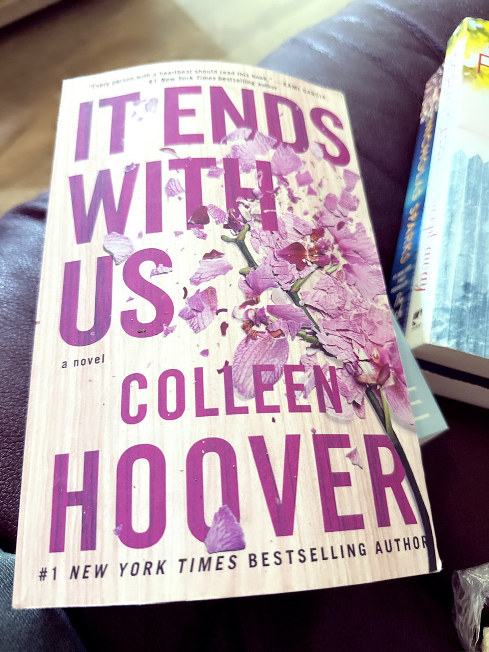 It Ends With Us by Colleen Hoover